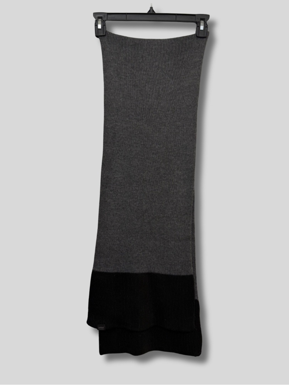 Levi’s Charcoal and Black Knit Men’s Scarf